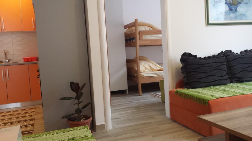 Apartments Center SJJ Extérieur photo
