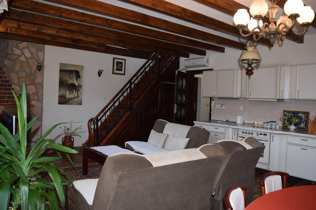 Apartments Center SJJ Extérieur photo