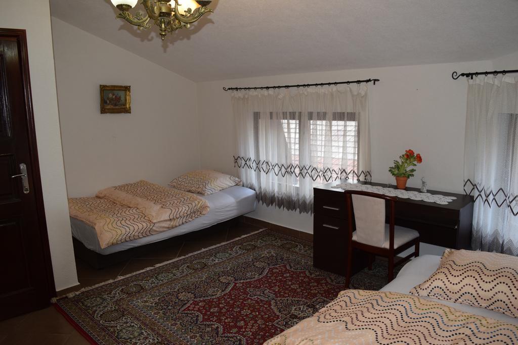 Apartments Center SJJ Extérieur photo