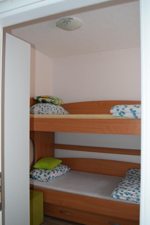 Apartments Center SJJ Extérieur photo